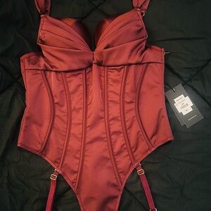 Chic Maroon Bodysuit